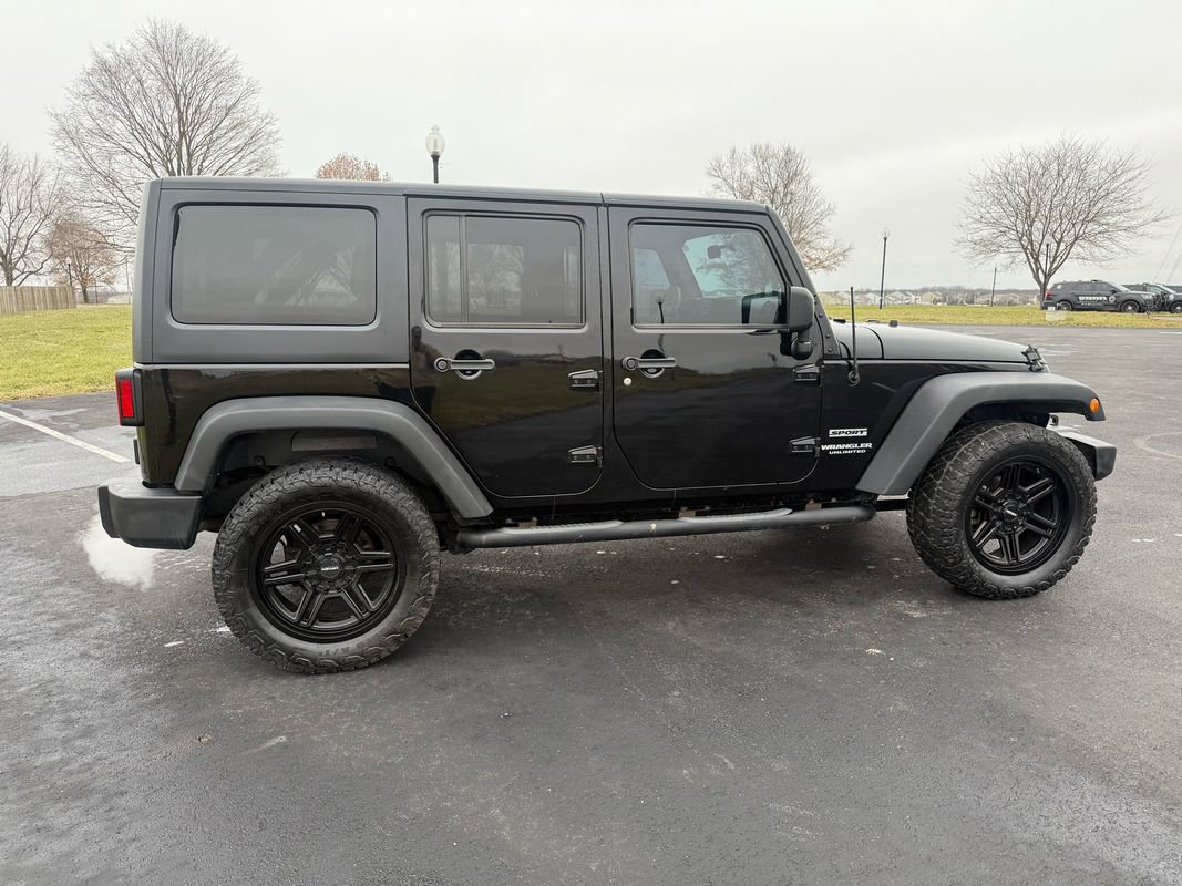 Used 2017 Jeep Wrangler Unlimited Sport image 4