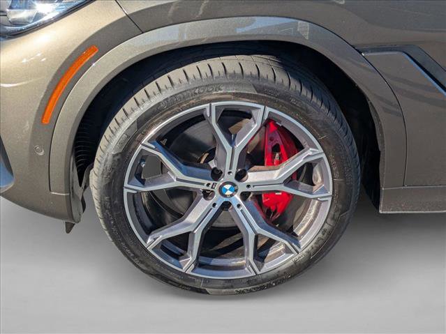 Used 2023 BMW X6 xDrive40i w/ M Sport Package image 25