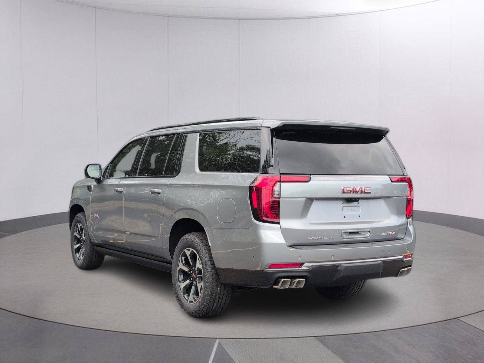 New 2026 GMC Yukon XL AT4 w/ AT4 Premium Plus Package AWD/4WD image 3
