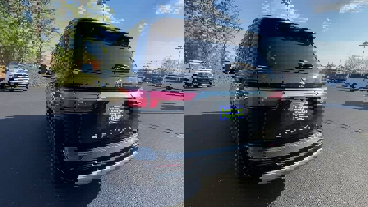 Used 2023 Toyota Sequoia Limited w/ Tow Technology Package image 7