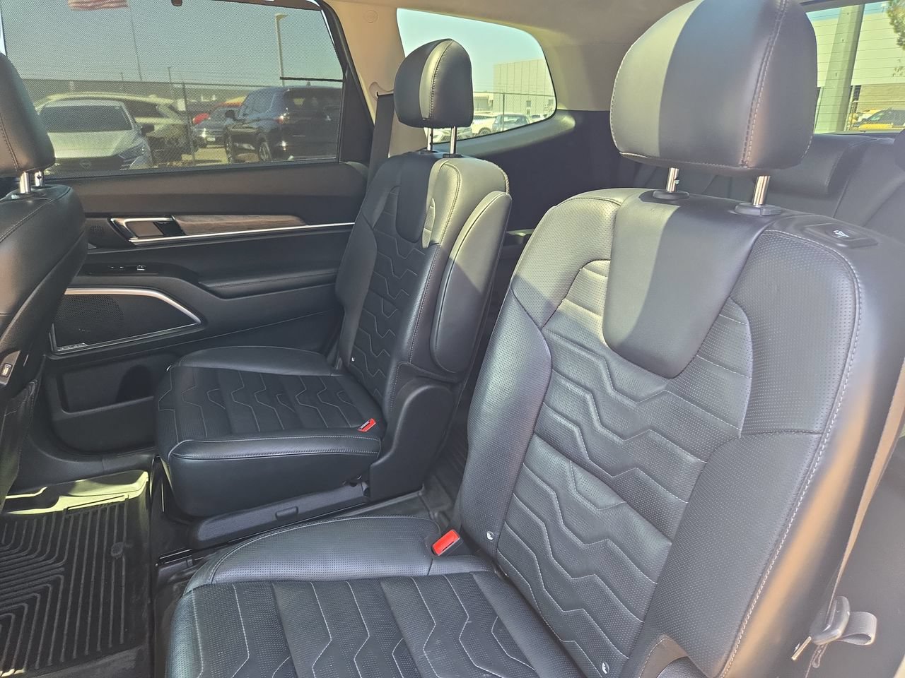 Used 2021 Kia Telluride SX w/ SX Prestige Package AWD/4WD image 14