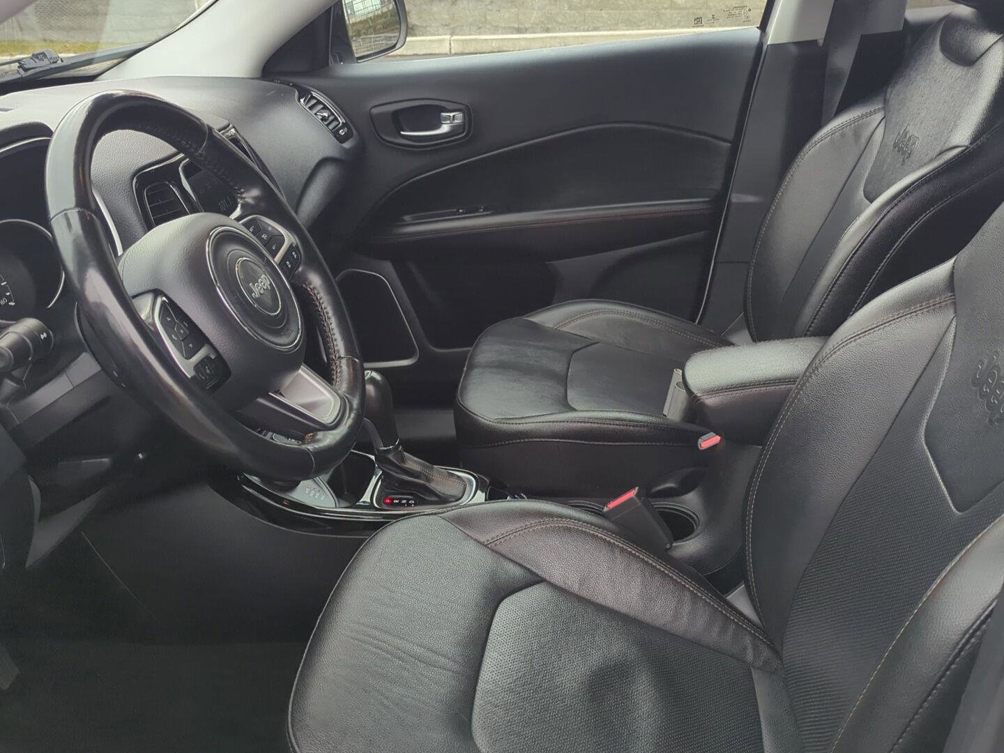 Used 2021 Jeep Compass Limited image 13