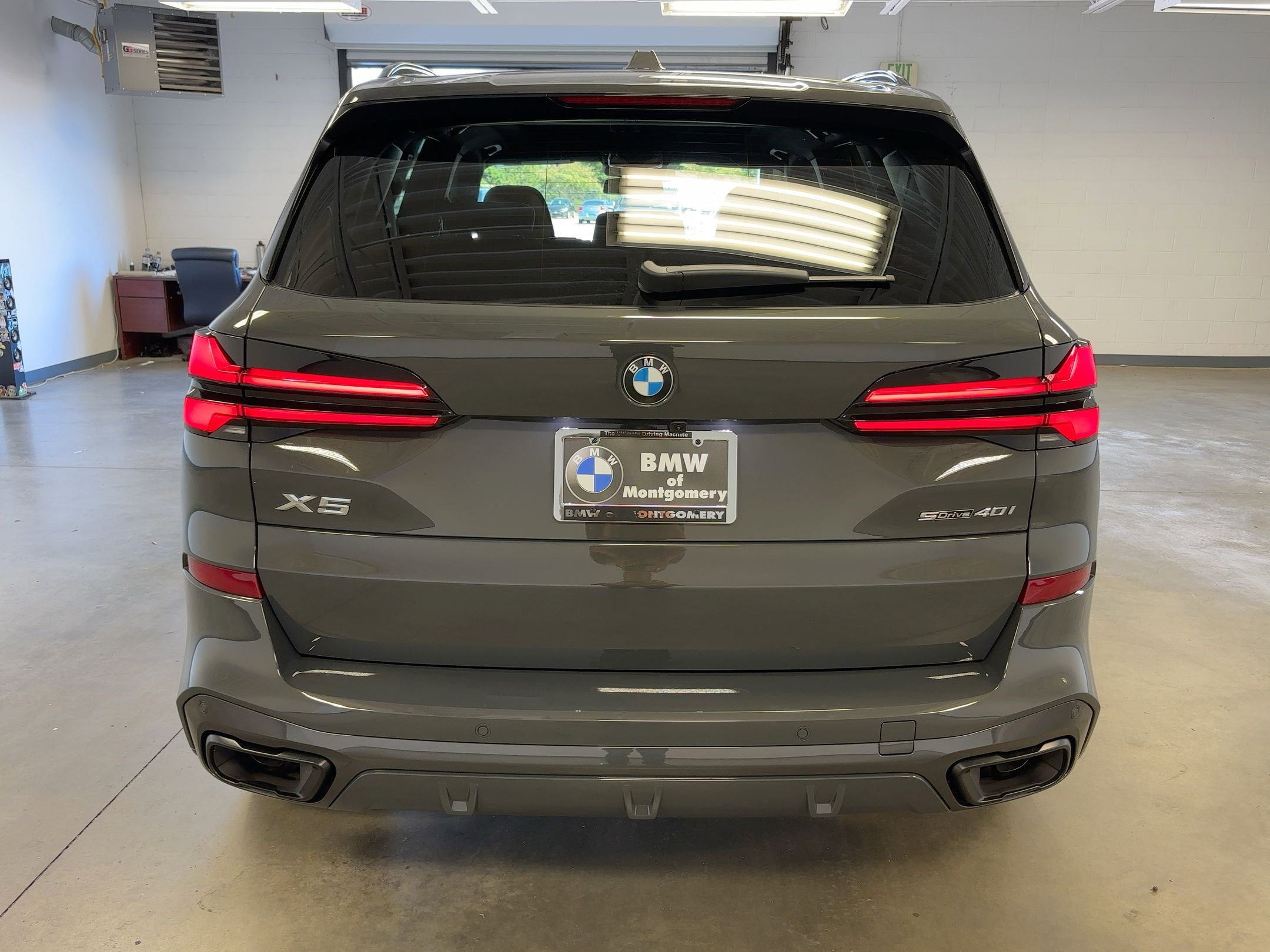 New 2026 BMW X5 sDrive40i w/ Executive Package image 10