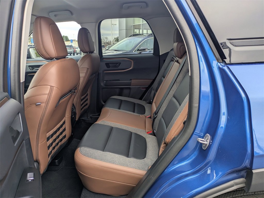 Used 2023 Ford Bronco Sport Outer Banks image 15