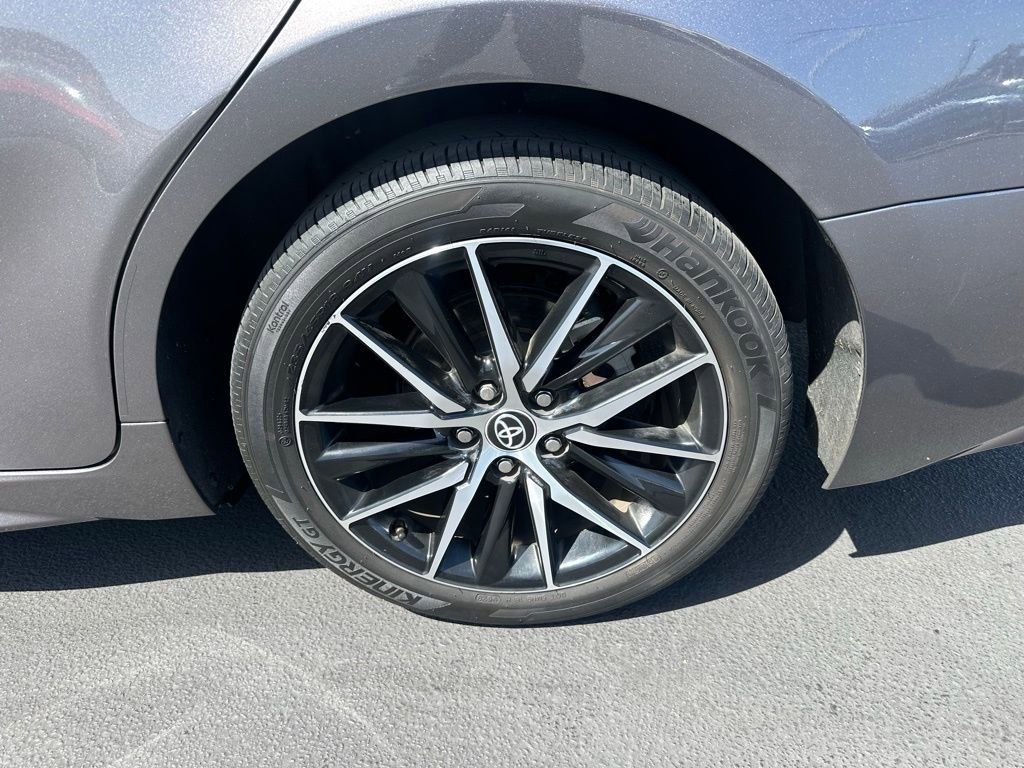 Certified 2023 Toyota Camry SE FWD image 3