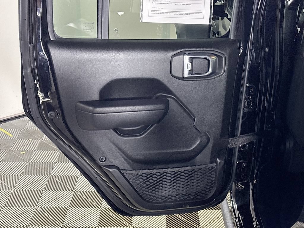 Used 2023 Jeep Wrangler Unlimited AWD/4WD image 19