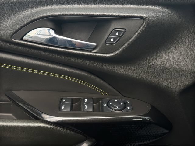Used 2024 Chevrolet Trax LT w/ Driver Confidence Package FWD image 15