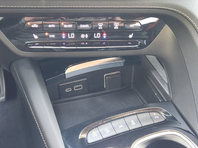 Used 2023 Buick Envision Essence w/ Sport Touring Package AWD/4WD image 20