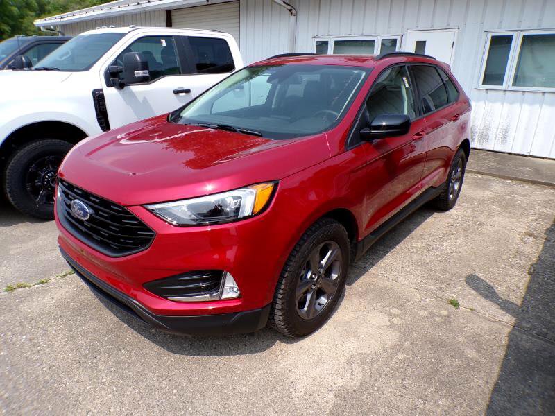 Used 2023 Ford Edge SEL w/ Sport Appearance Package image 2