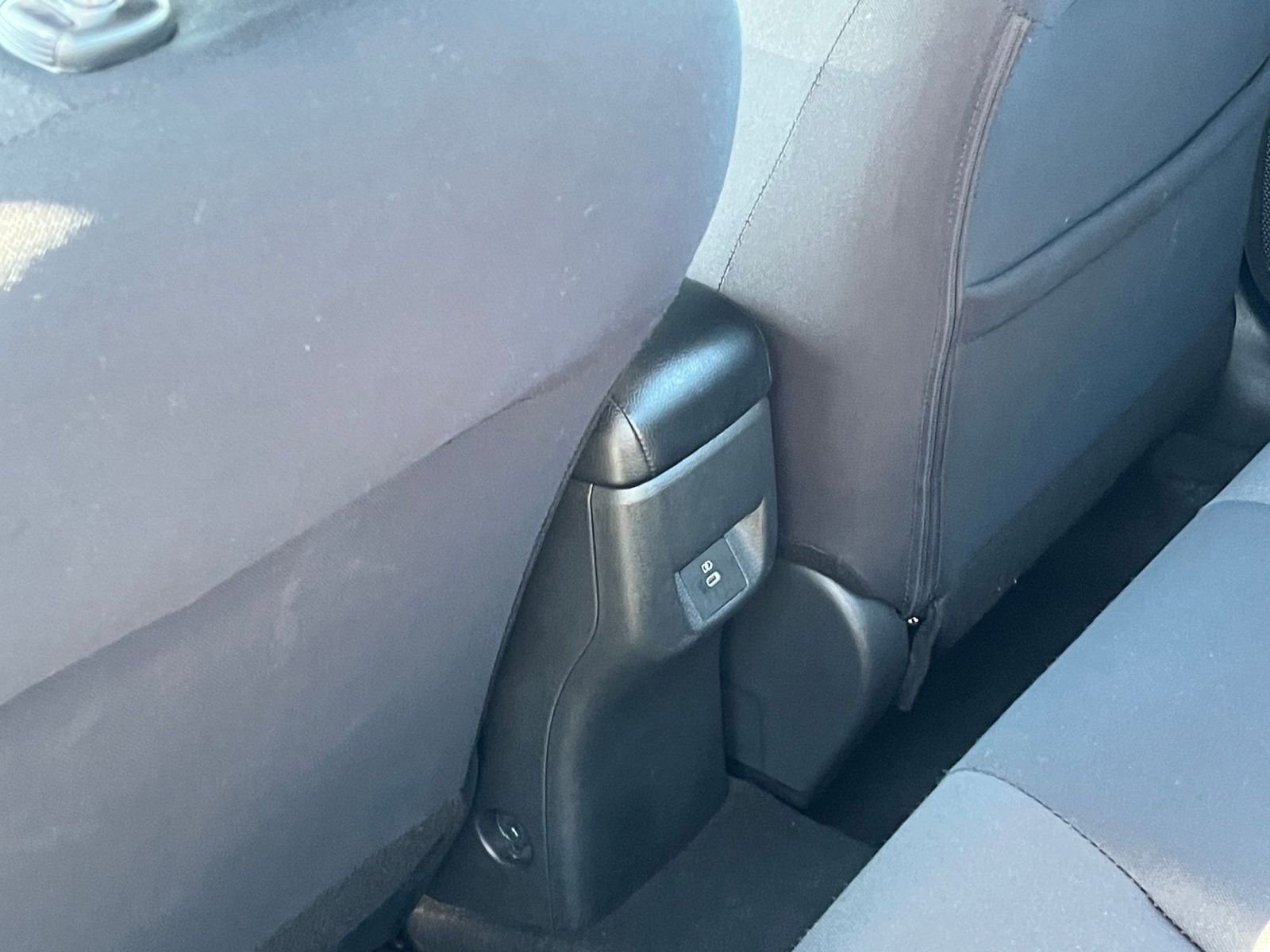 Used 2025 Nissan Versa SV FWD image 23