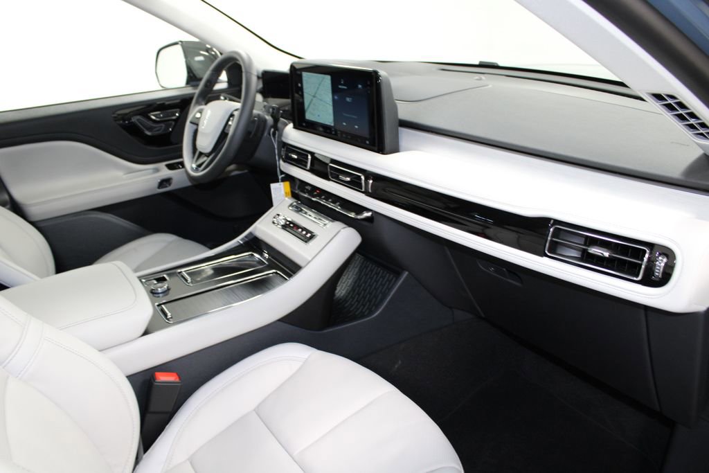 New 2026 Lincoln Aviator Reserve image 30