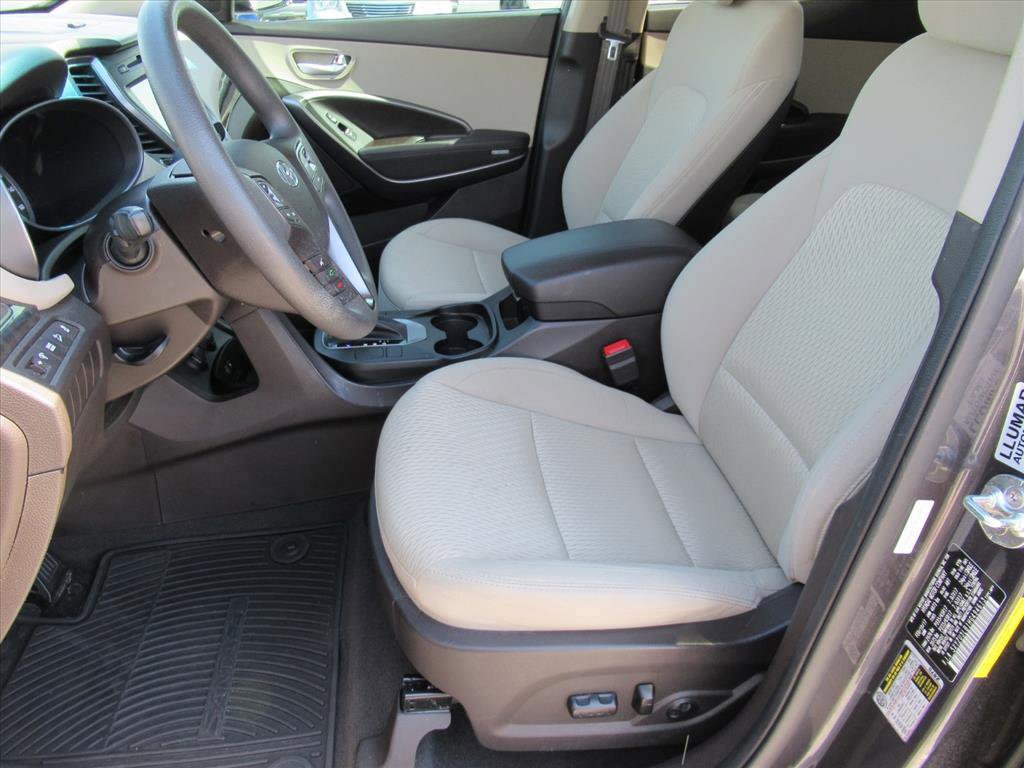 Used 2017 Hyundai Santa Fe Sport FWD image 16
