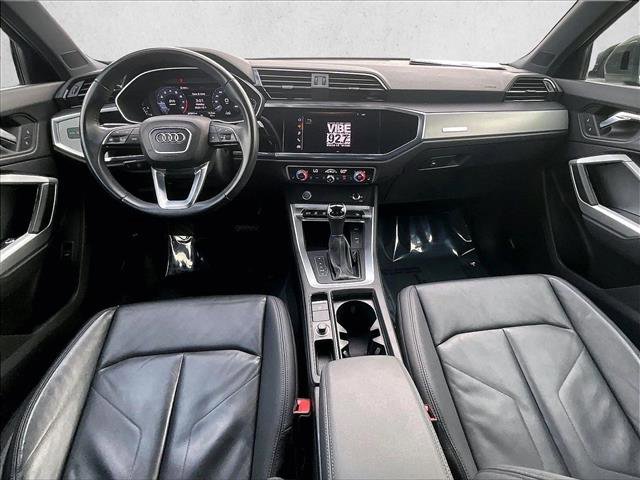 Used 2020 Audi Q3 2.0T Premium w/ Convenience Package image 16