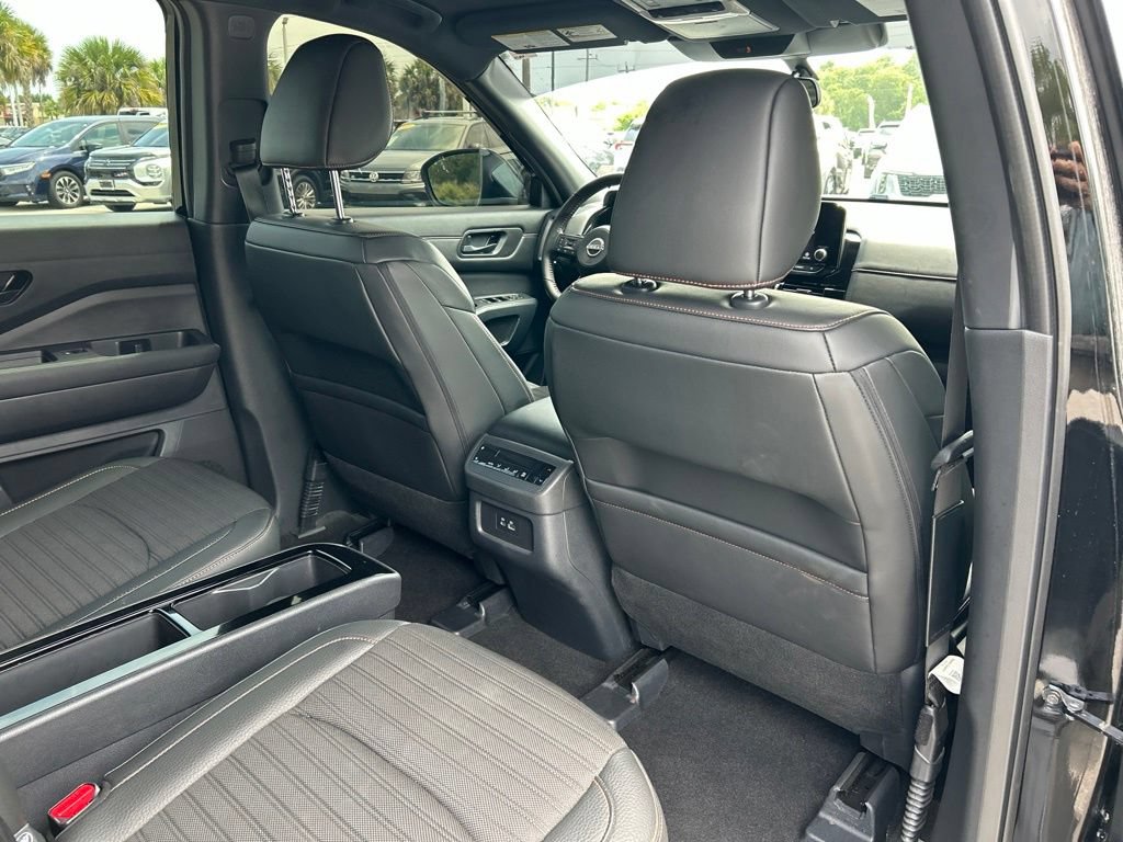 Certified 2025 Nissan Pathfinder Rock Creek AWD/4WD image 46