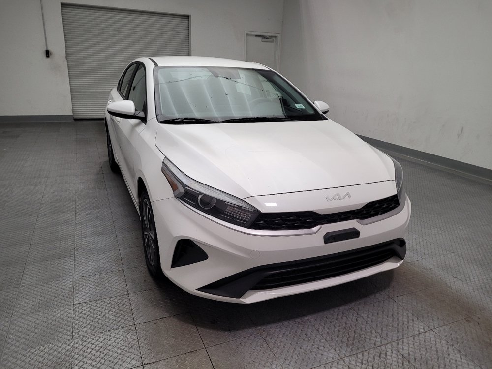 Used 2023 Kia Forte LXS FWD image 14