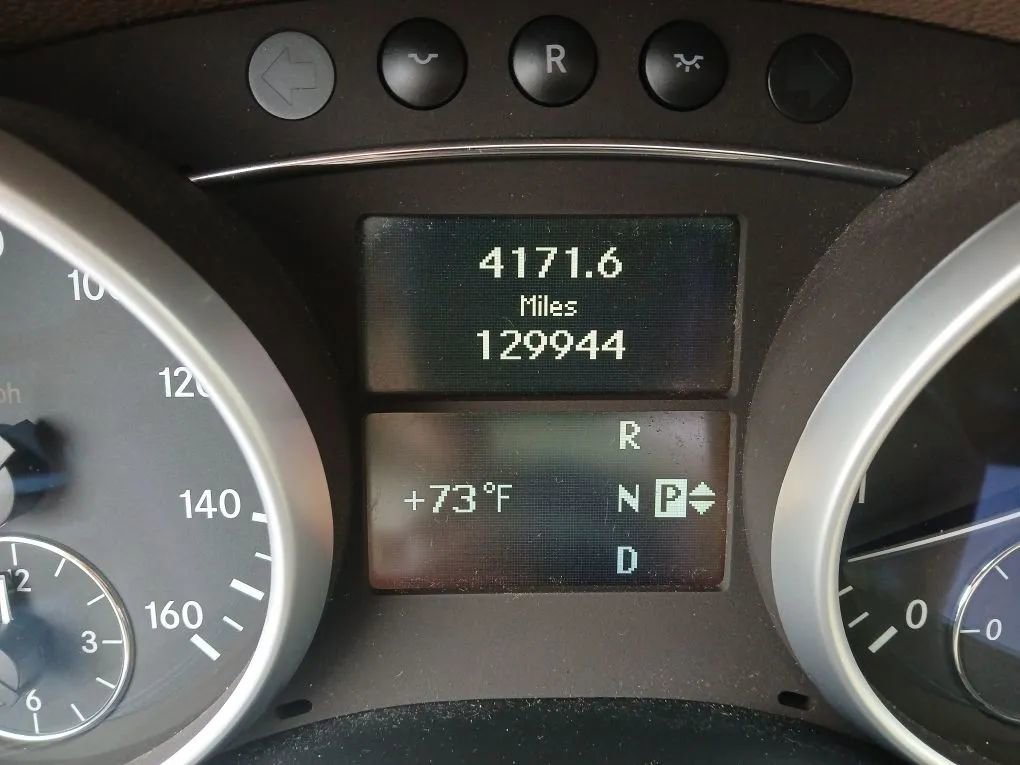 Used 2009 Mercedes-Benz GL 450 4MATIC image 16