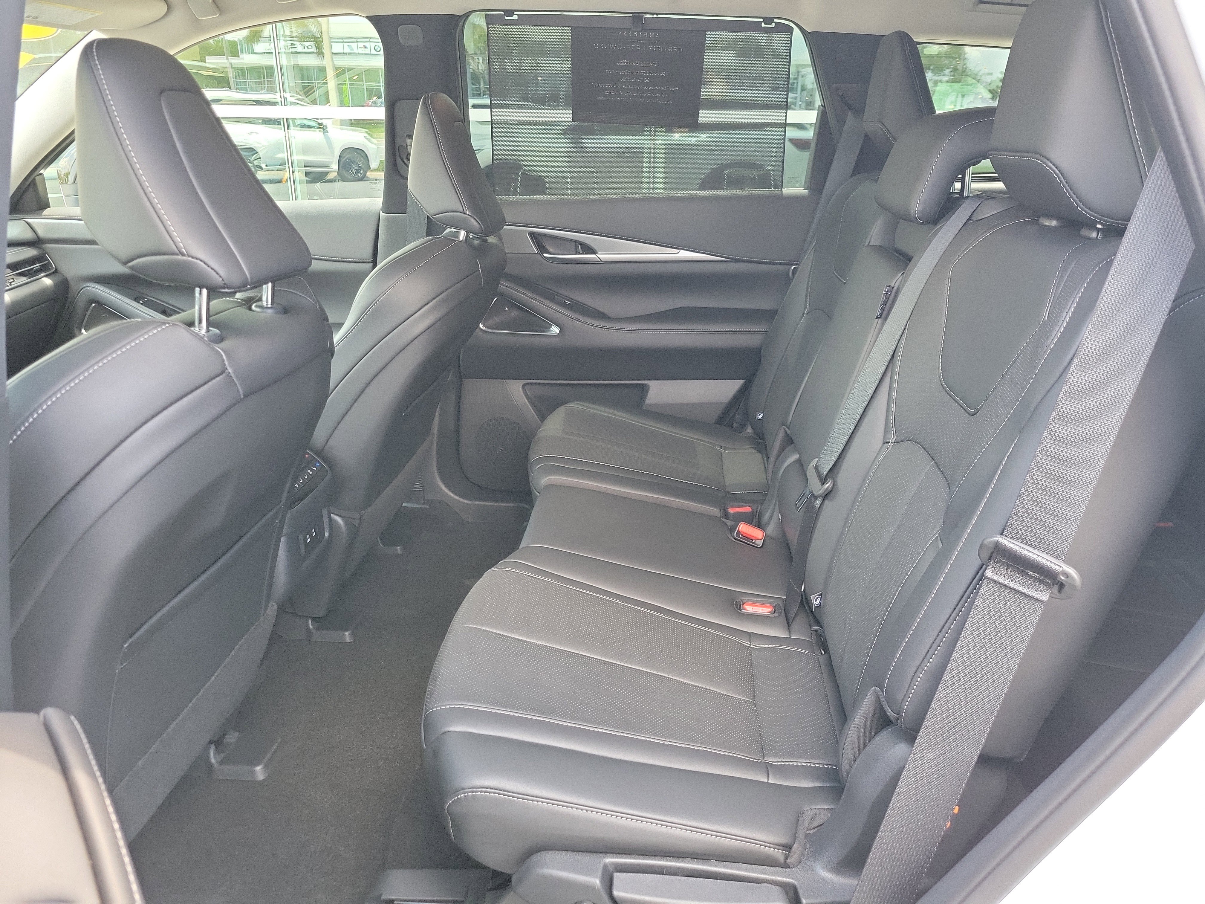 Certified 2026 INFINITI QX60 Luxe w/ Cargo Package image 16