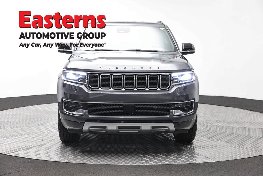 Used 2024 Jeep Wagoneer Series II AWD/4WD image 2