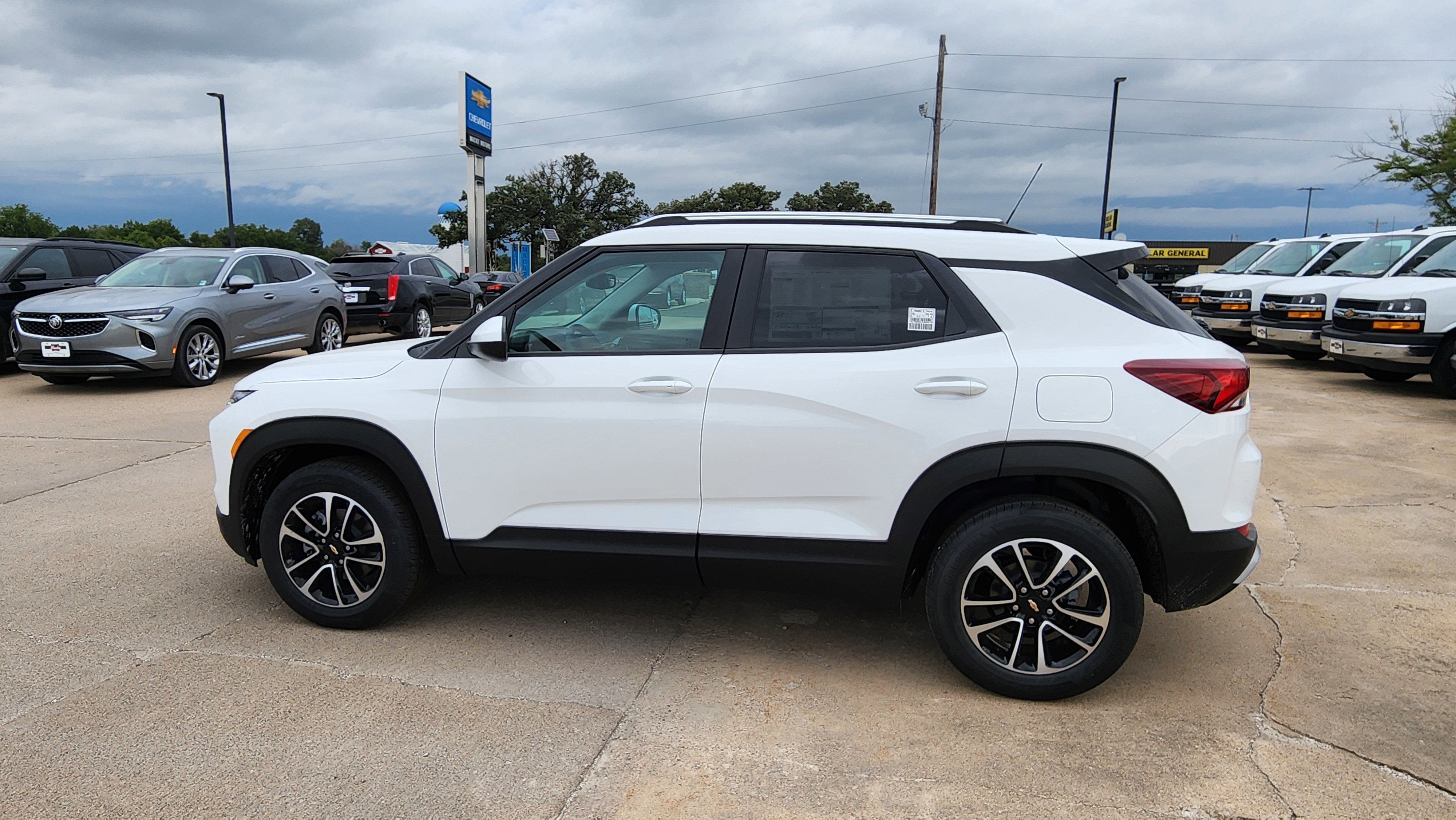 New 2026 Chevrolet TrailBlazer LT w/ Convenience Package image 8