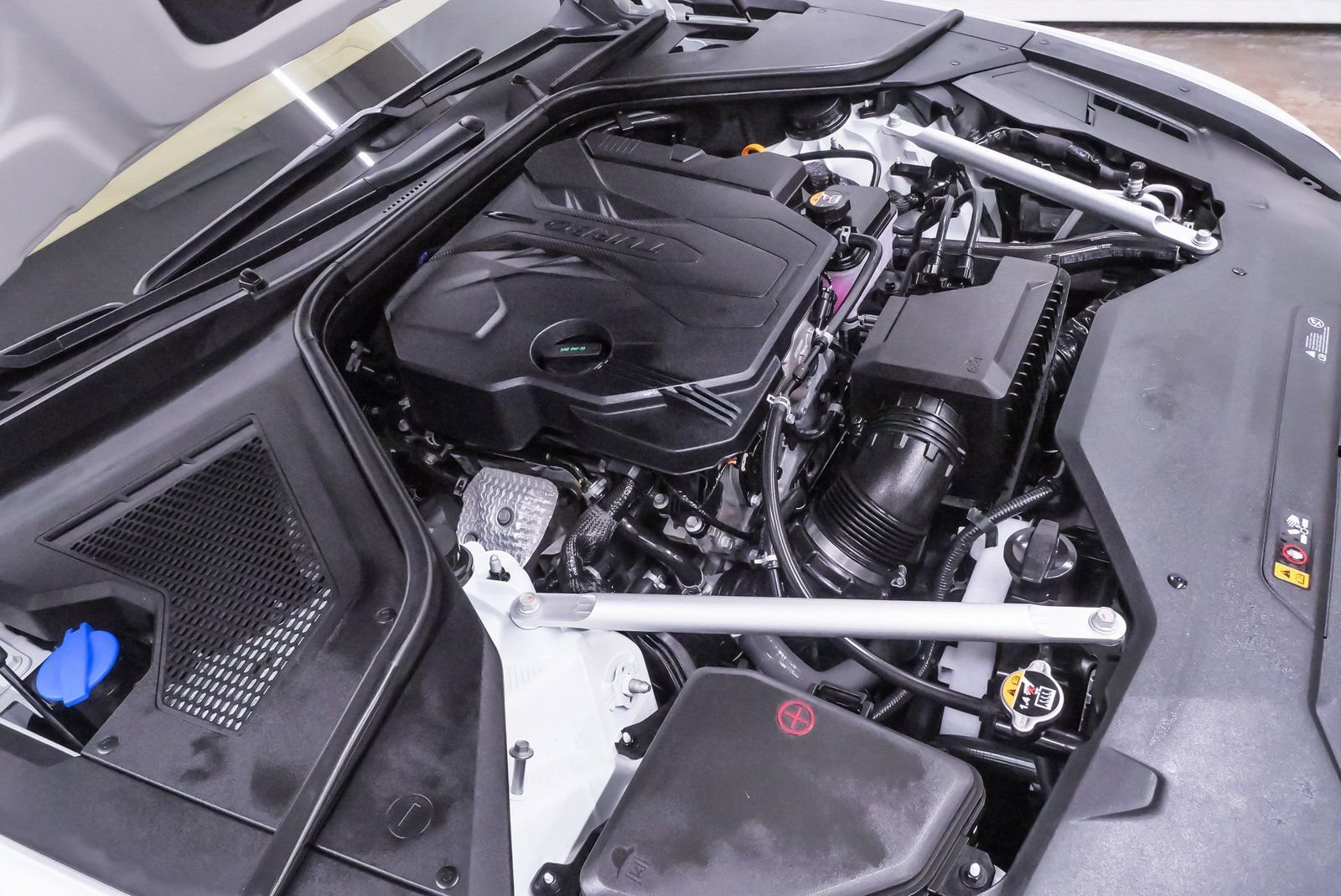 Certified 2025 Genesis G80 2.5T image 27