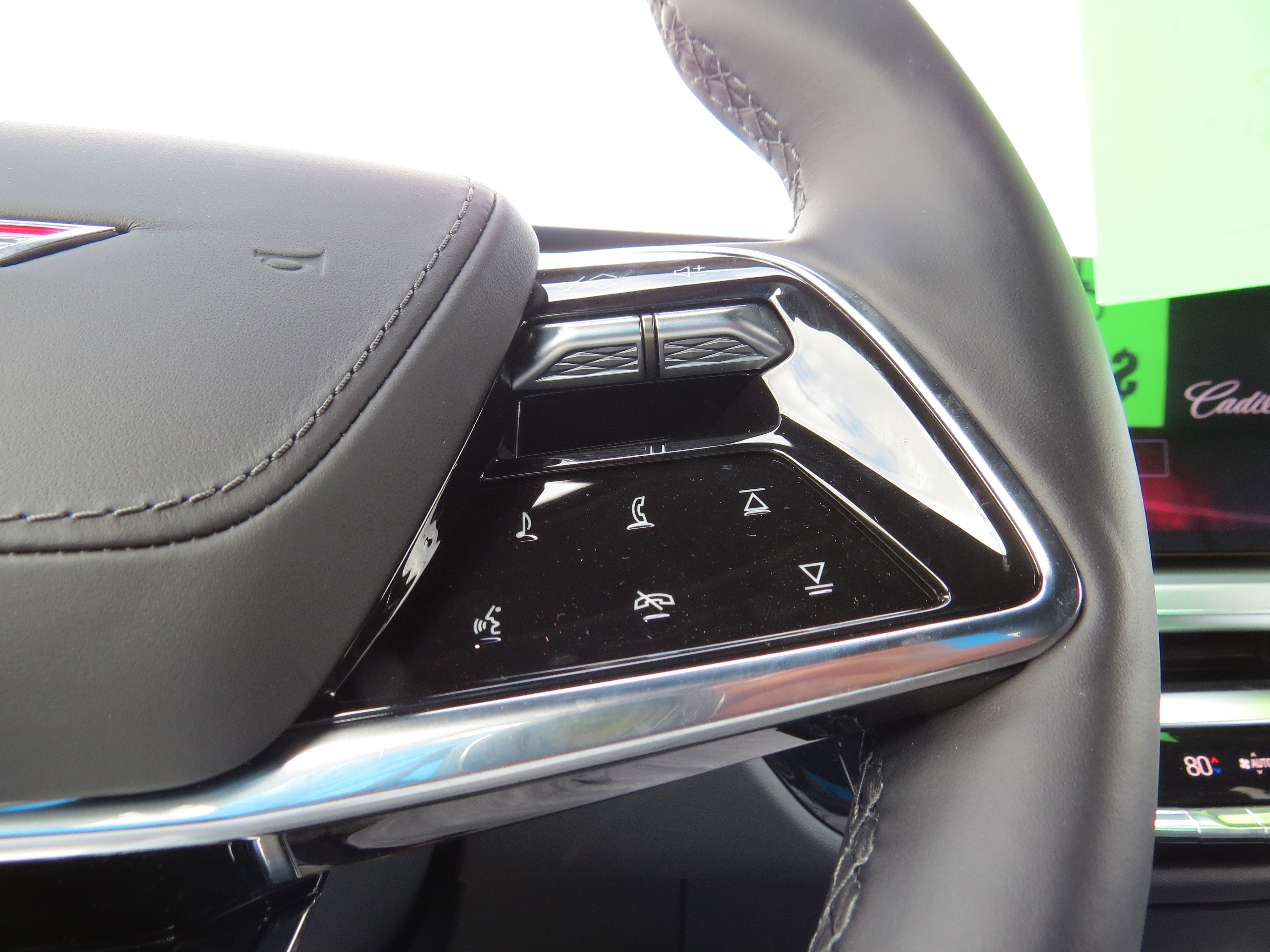 New 2026 Cadillac Lyriq V w/ Exterior Carbon Fiber Package image 21