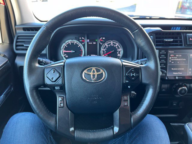 Used 2023 Toyota 4Runner TRD Off-Road Premium w/ Moonroof Package AWD/4WD image 17