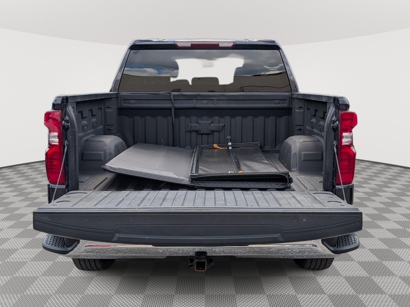 Used 2022 Chevrolet Silverado 1500 LT w/ Protection Package AWD/4WD image 14