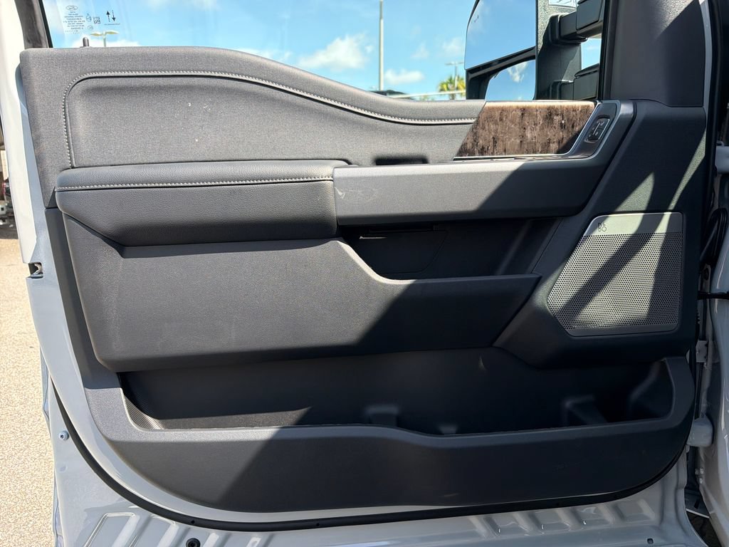 New 2026 Ford F250 Lariat w/ Chrome Package AWD/4WD image 15