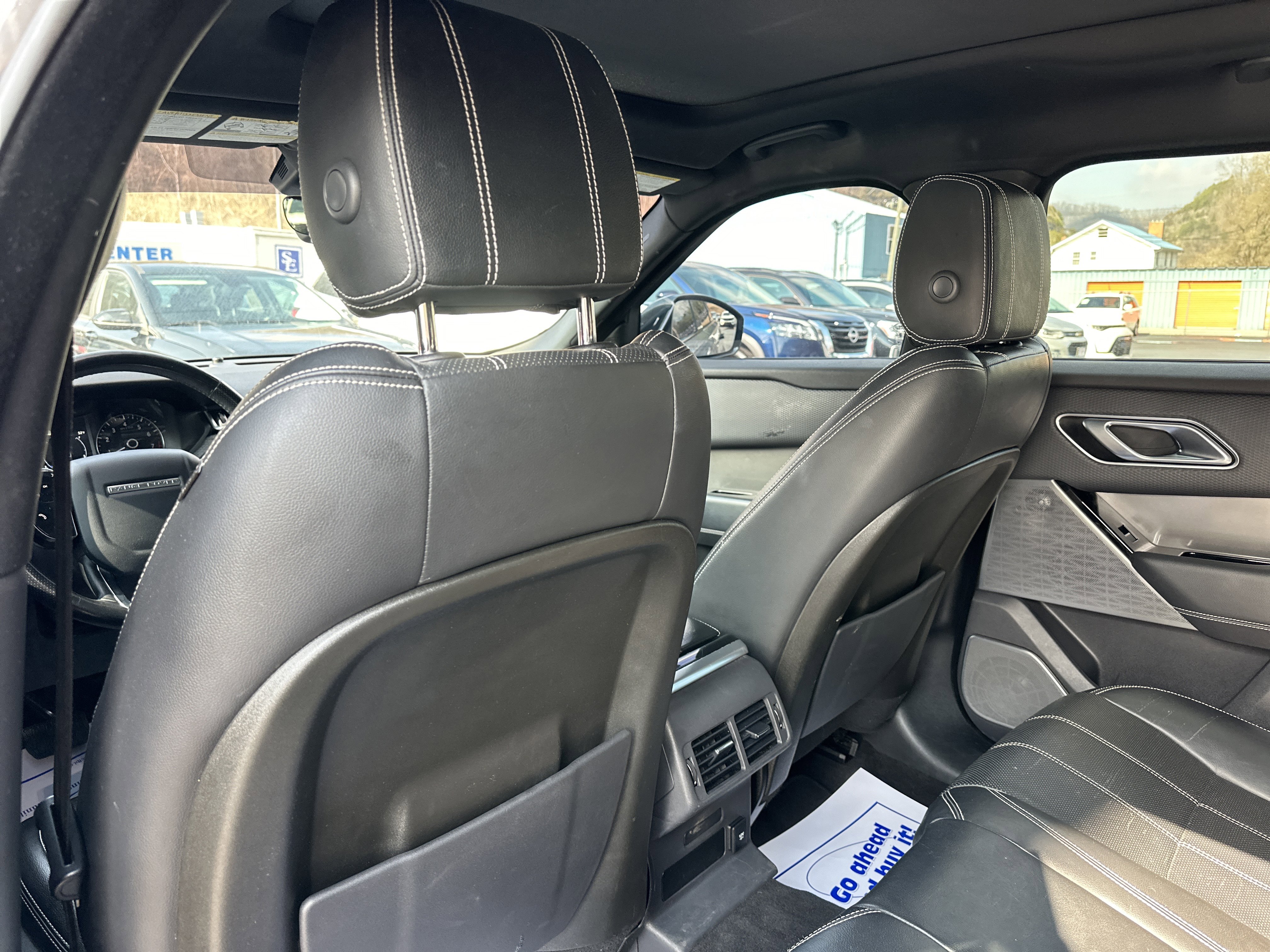 Used 2020 Land Rover Range Rover Velar S image 18