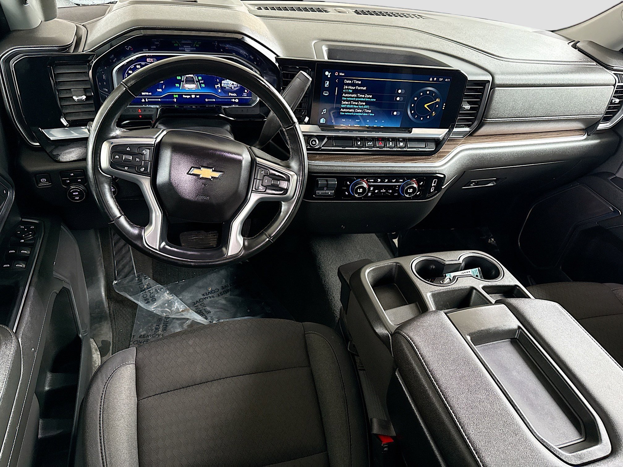 Used 2024 Chevrolet Silverado 2500 LT image 17