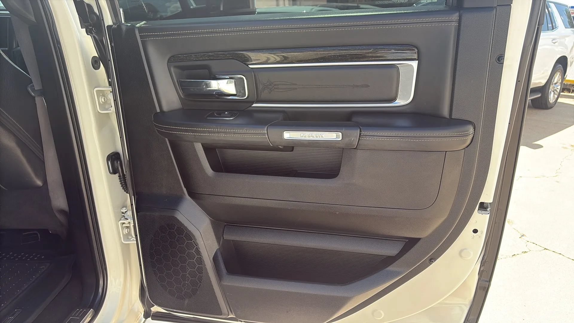 Used 2017 RAM 1500 Limited AWD/4WD image 12