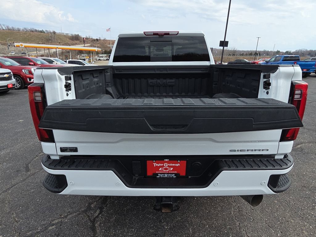 Used 2025 GMC Sierra 2500 Denali w/ Denali Reserve Package image 9