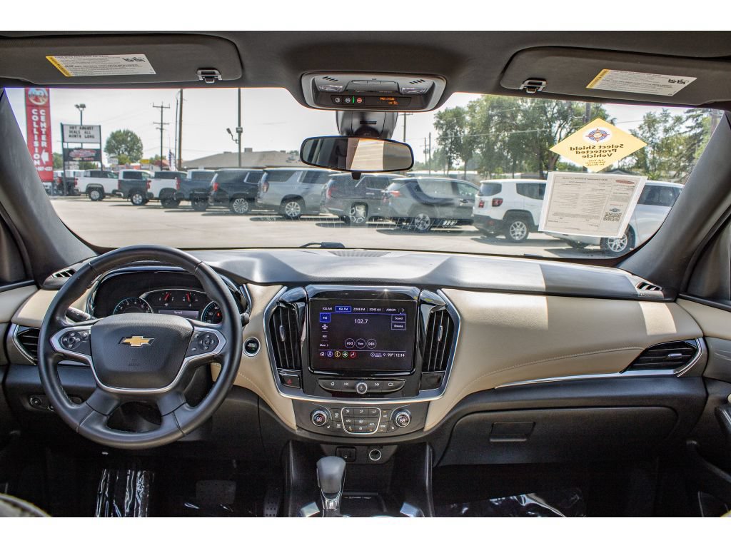 Used 2023 Chevrolet Traverse LT w/ LPO, Cargo Package AWD/4WD image 21