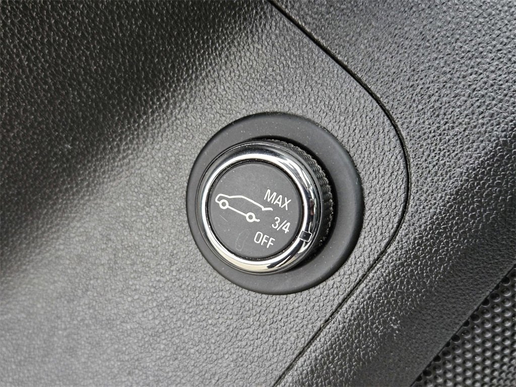 Used 2017 GMC Acadia Denali w/ Technology Package image 17