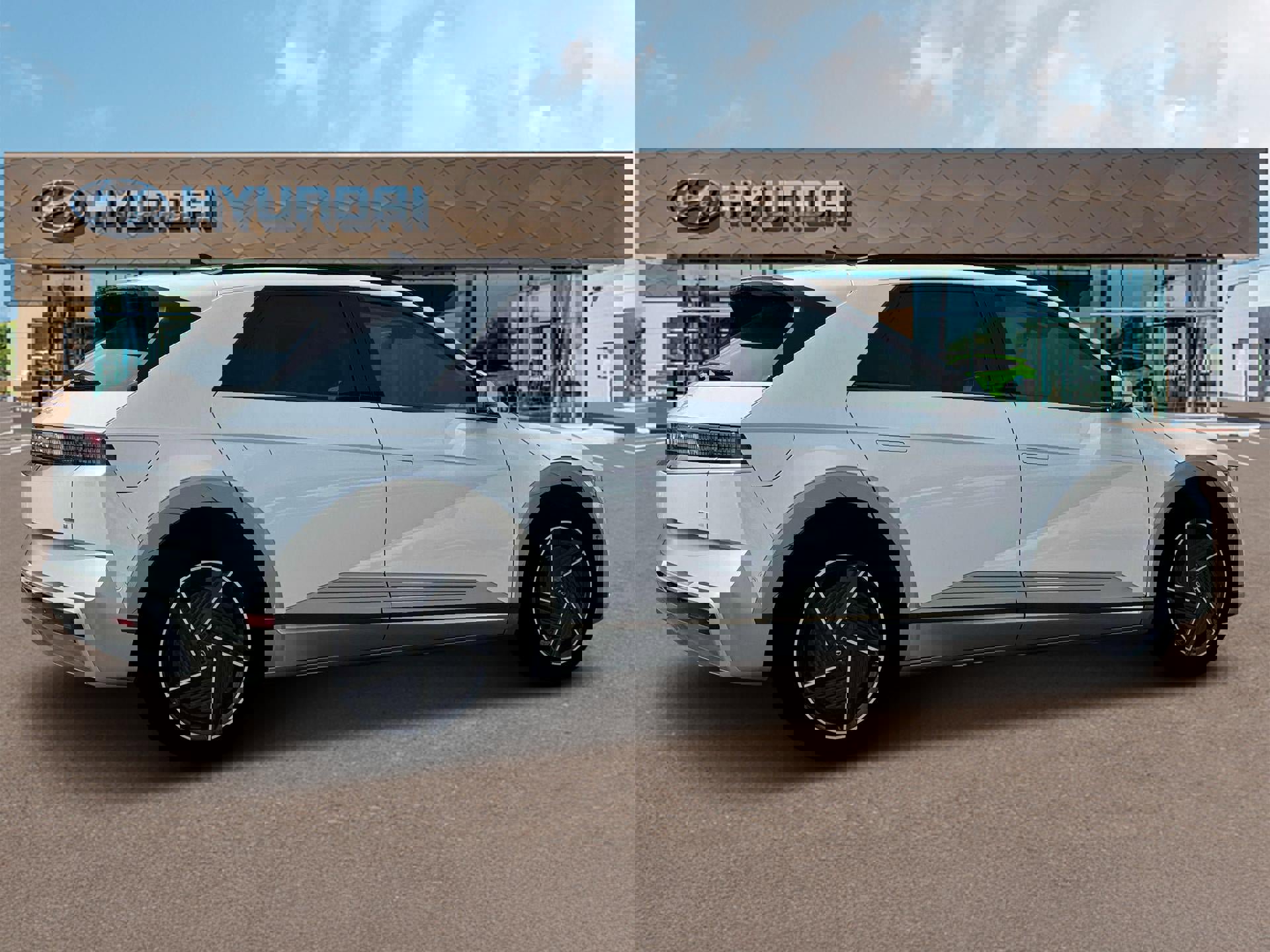 New 2025 Hyundai Ioniq 5 Limited image 8