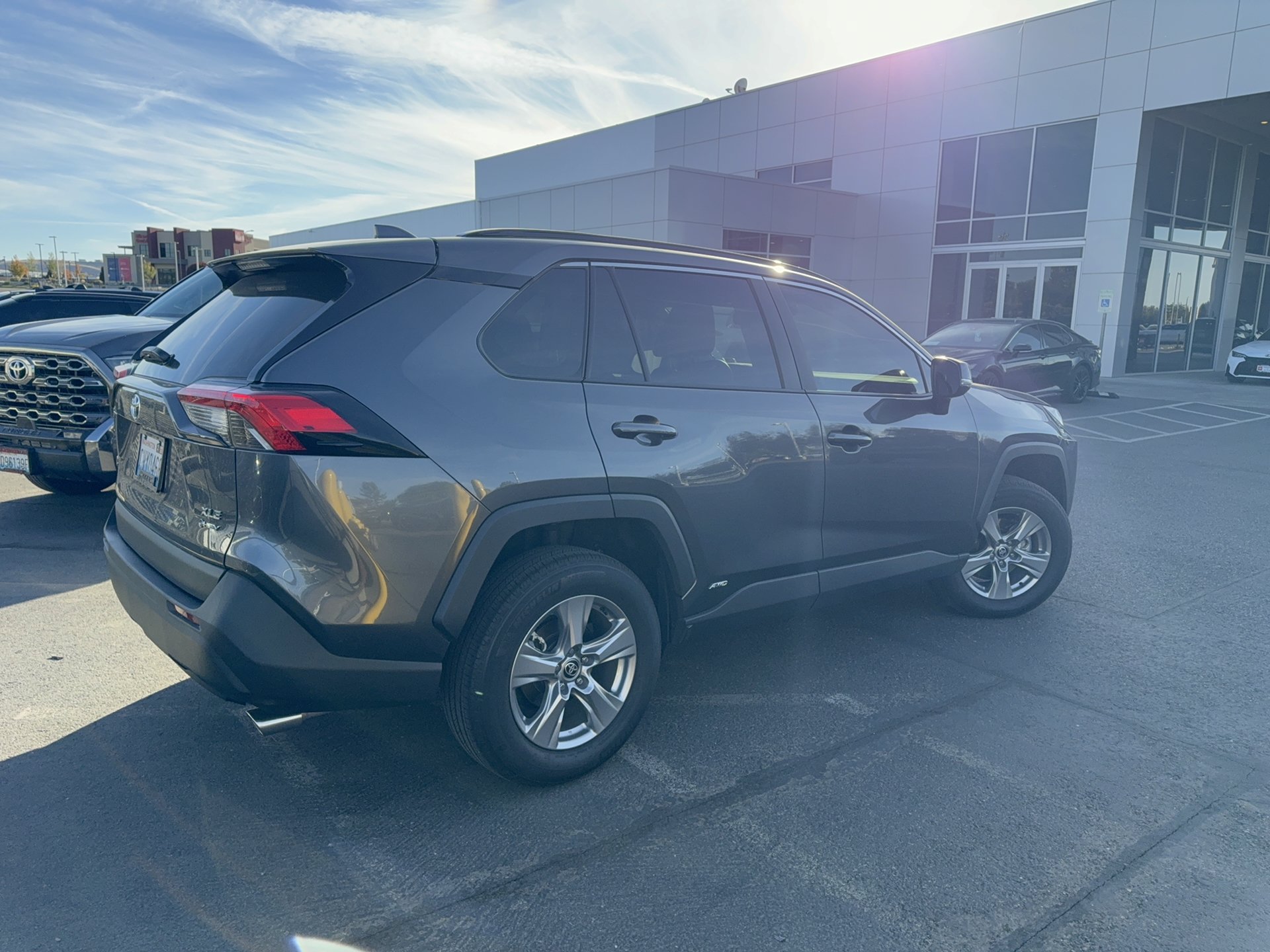 Used 2025 Toyota RAV4 XLE w/ Convenience Package AWD/4WD image 13