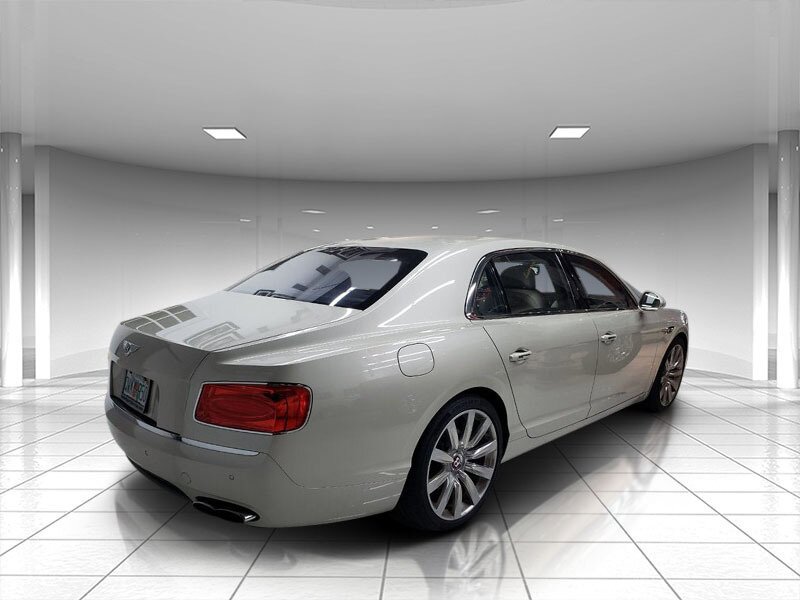 Used 2016 Bentley Flying Spur V8 AWD/4WD image 3