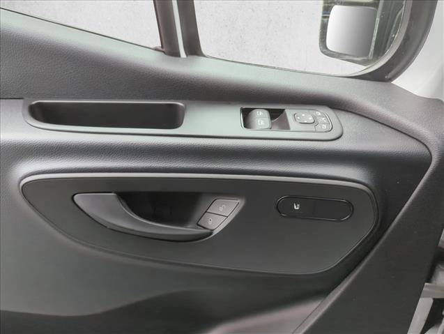 Used 2024 Mercedes-Benz Sprinter 2500 image 21