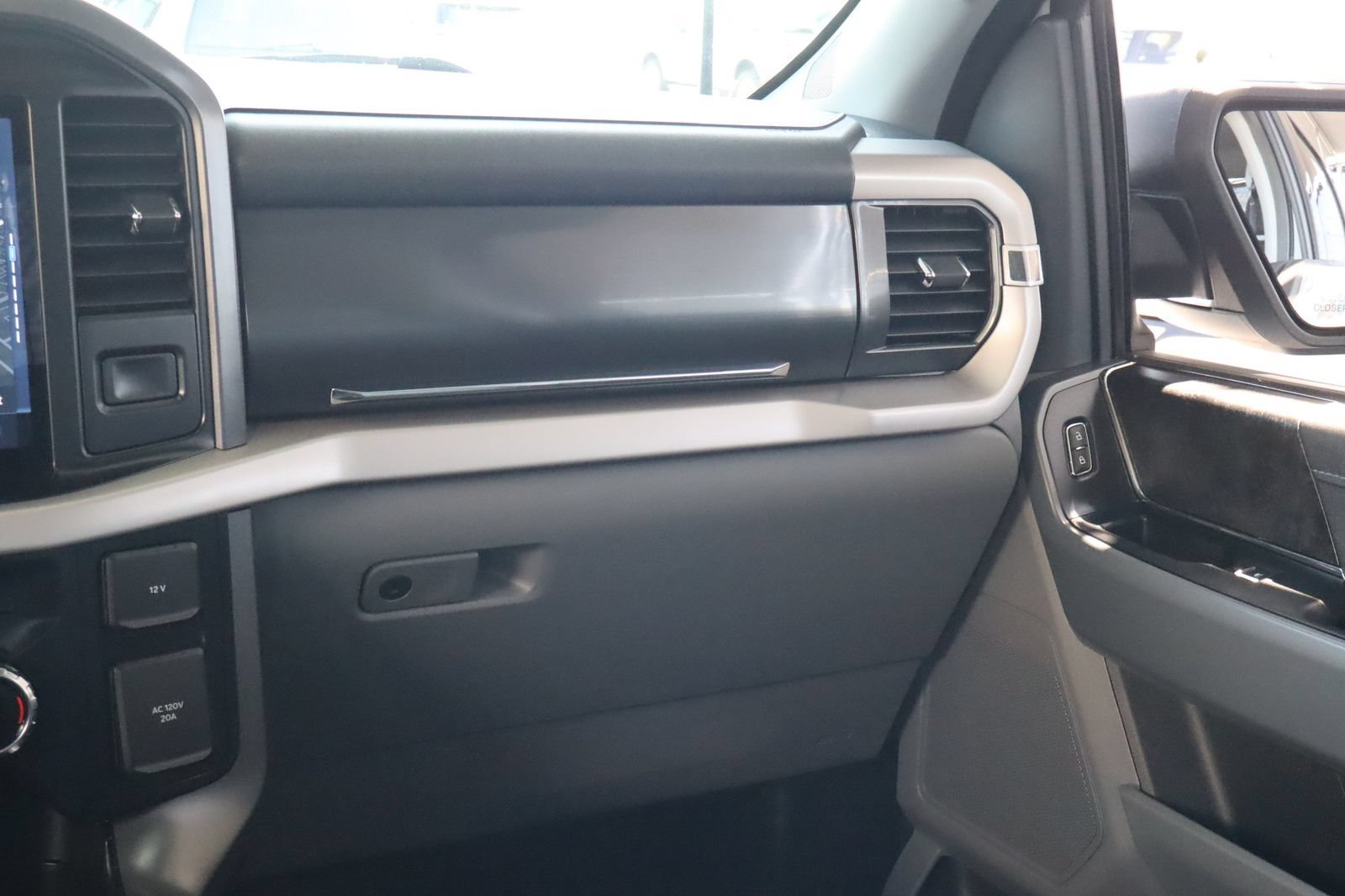 Used 2023 Ford F150 Lightning XLT w/ Equipment Group 312A High AWD/4WD image 32
