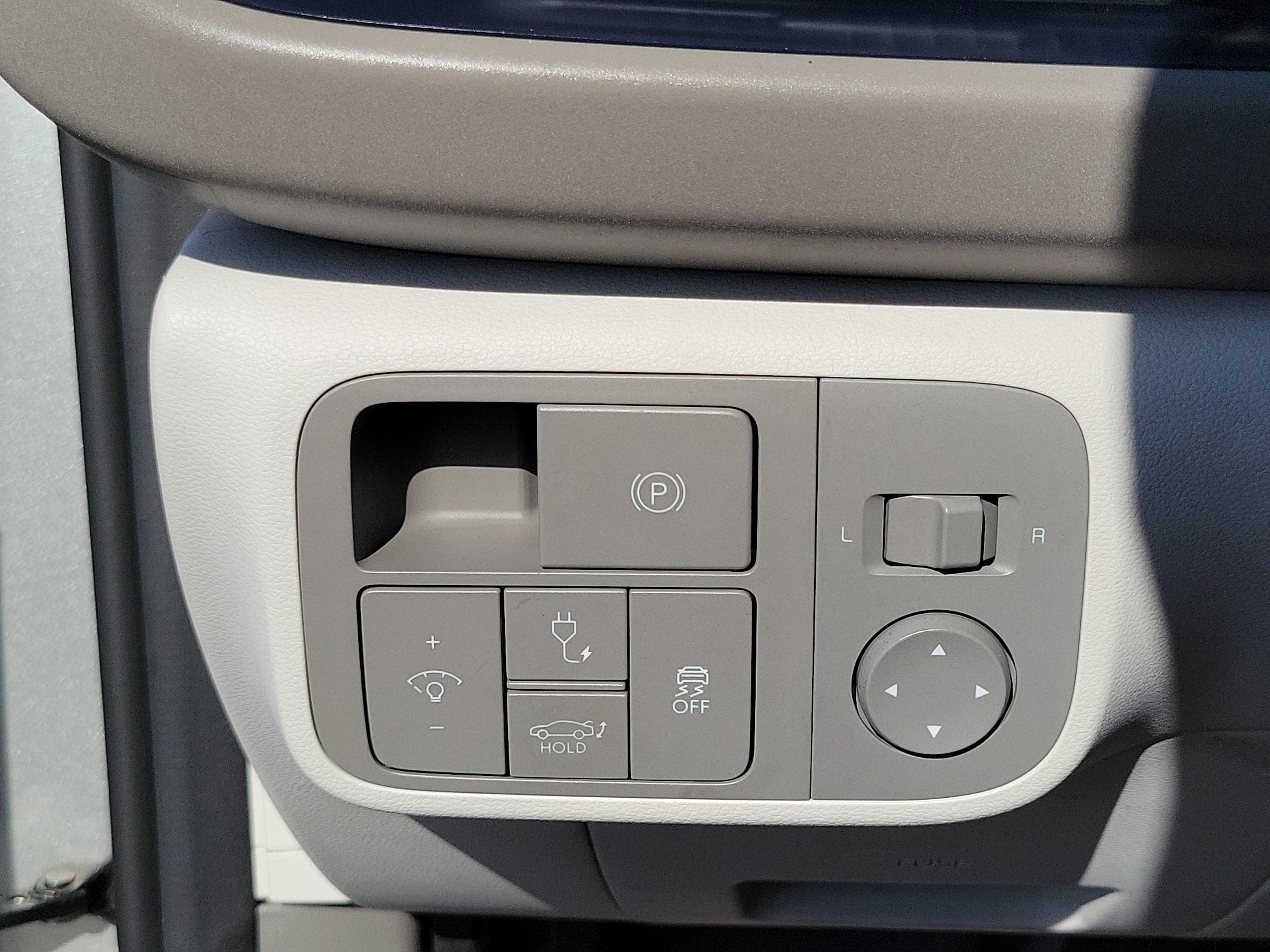Certified 2023 Hyundai Ioniq 6 SEL RWD image 16