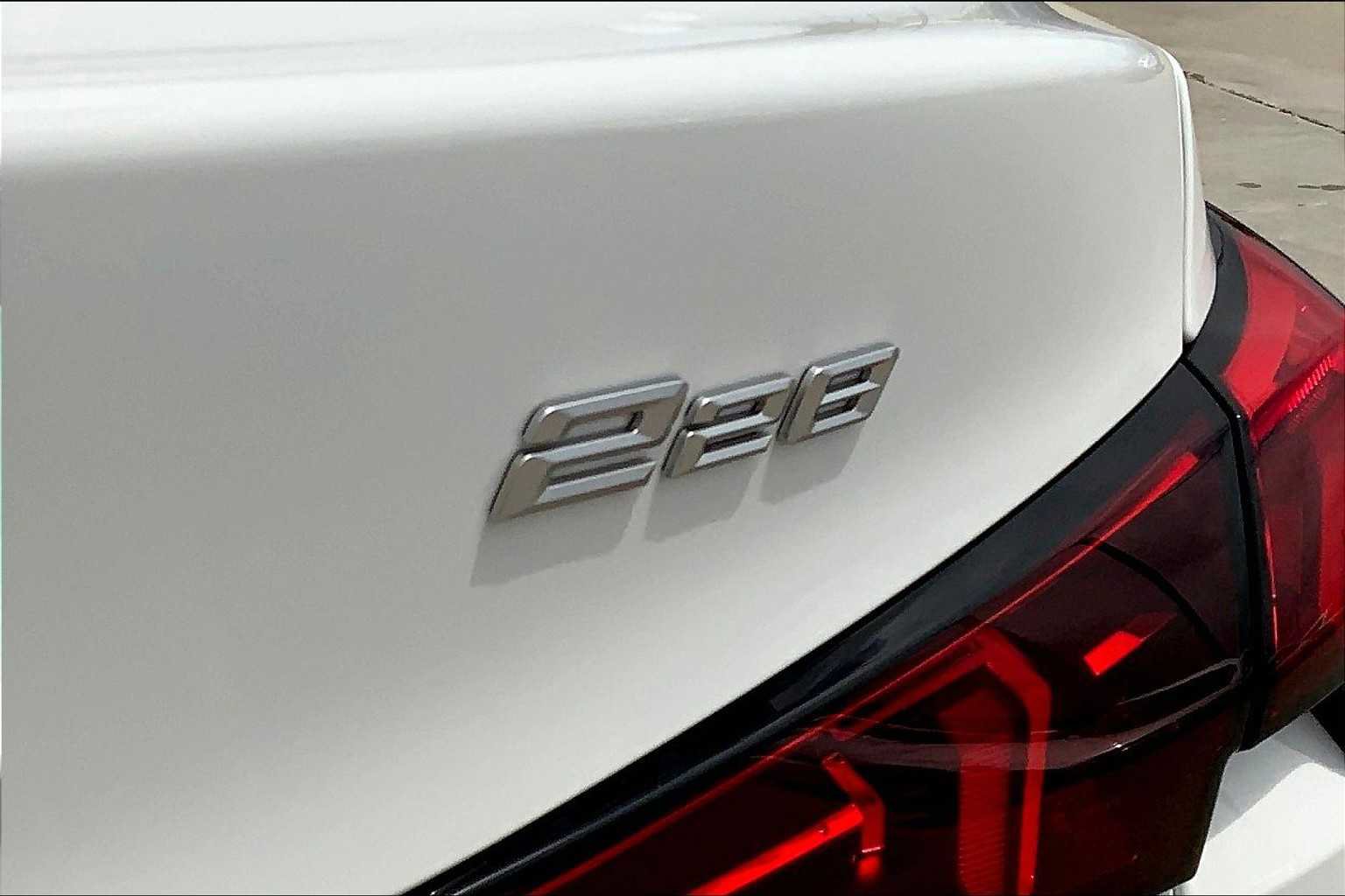 New 2025 BMW 228i xDrive w/ Premium Package AWD/4WD image 15