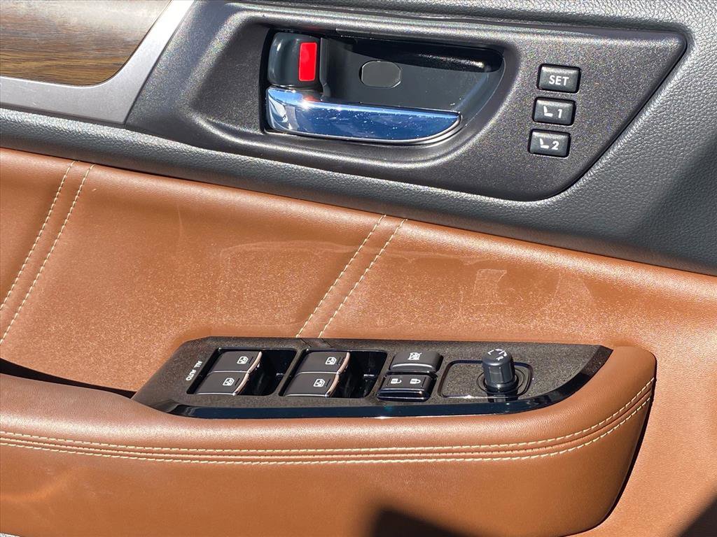 Used 2019 Subaru Outback 3.6R Touring w/ Popular Package #3A image 17