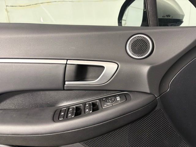 Used 2025 Hyundai Sonata SEL image 18