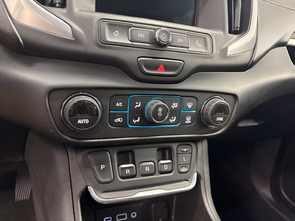 Used 2018 GMC Terrain SLE w/ Driver Convenience Package AWD/4WD image 14
