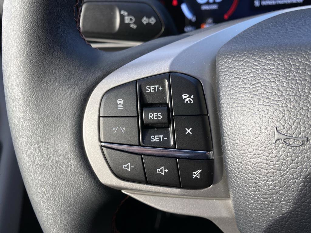 New 2026 Ford Explorer Active w/ Active Comfort Package image 34