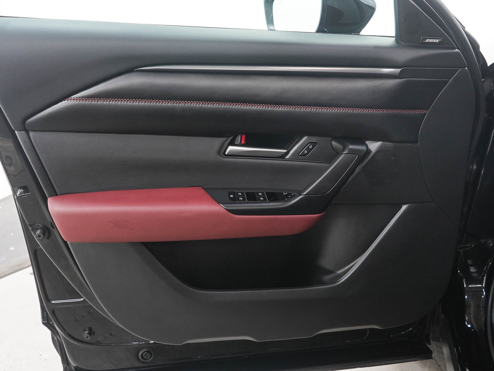 Certified 2026 MAZDA CX-50 AWD 2.5 Hybrid w/ Premium Pkg image 20