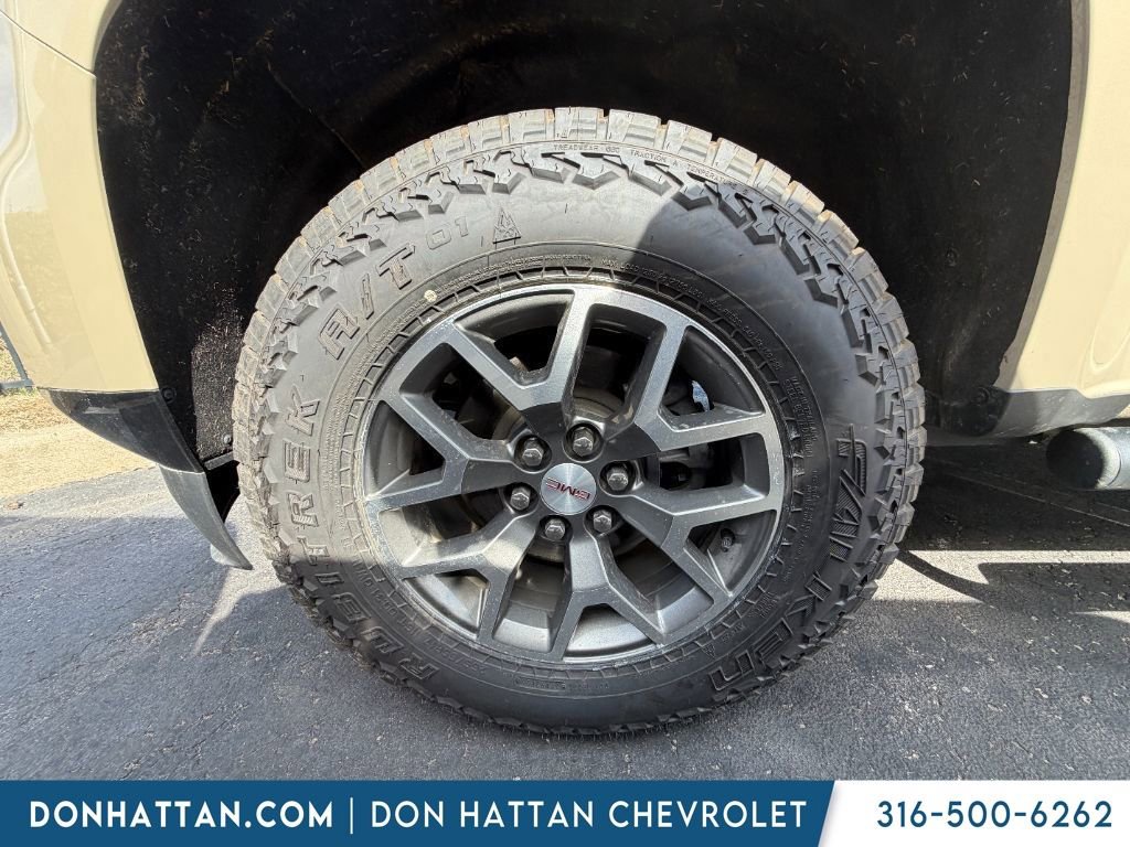 Used 2022 GMC Canyon AT4 w/ Trailering Package image 7