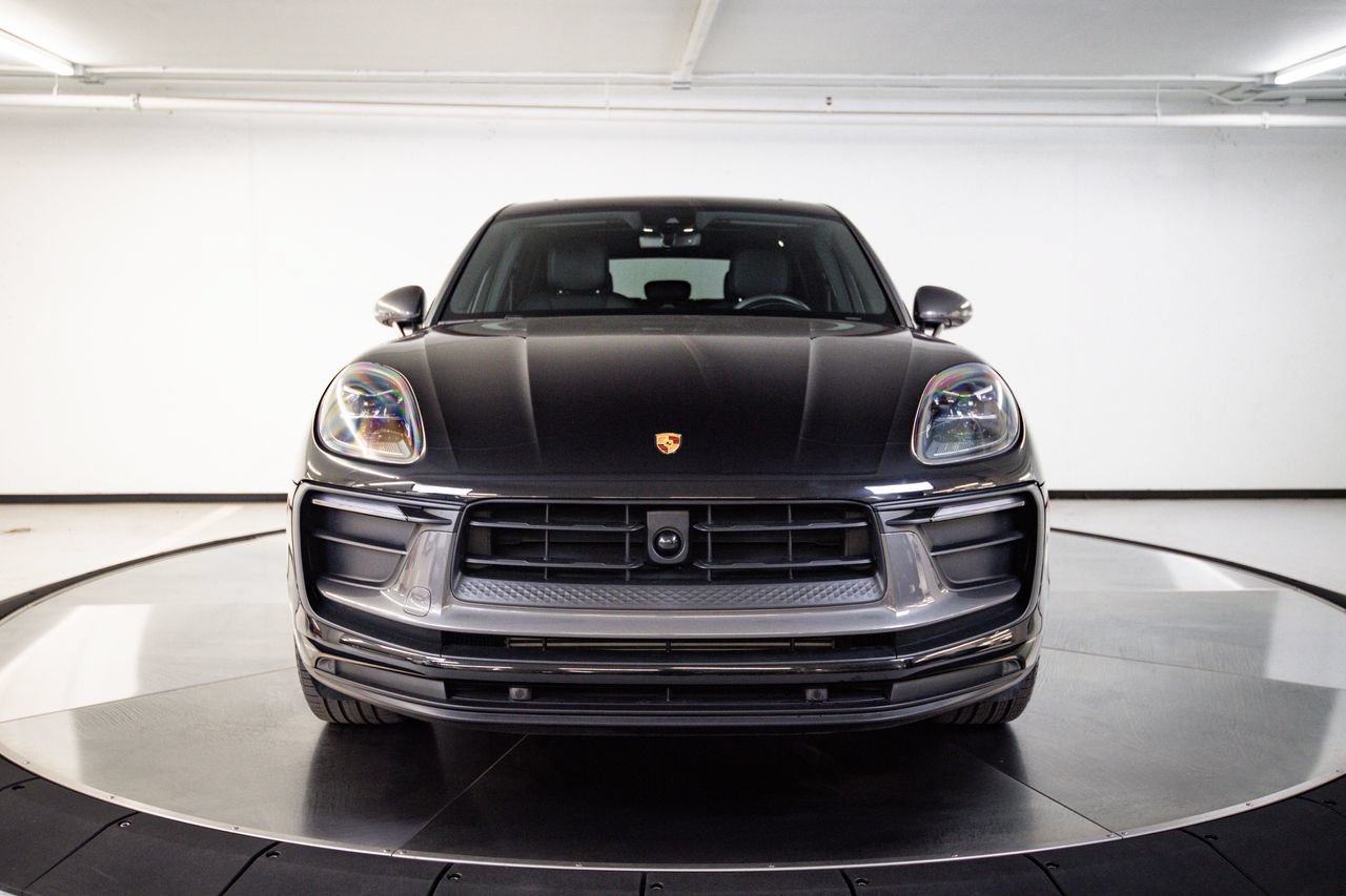 Certified 2023 Porsche Macan Turbo AWD/4WD image 10