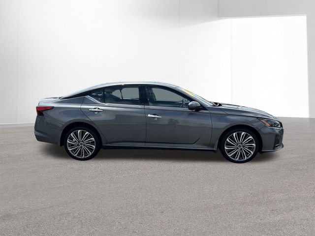 Used 2024 Nissan Altima 2.5 SL image 5