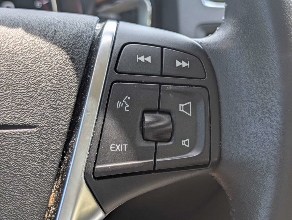 Used 2018 Volvo S60 T5 Inscription FWD image 27